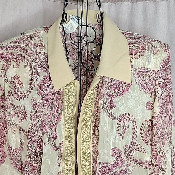 R & M RICHARDS Semi Sheer Embroidered Purple and Tan Floral Jacket 16WP - Picture 2 of 9